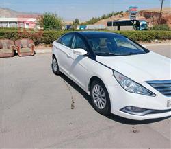 هیوندای سۆناتا